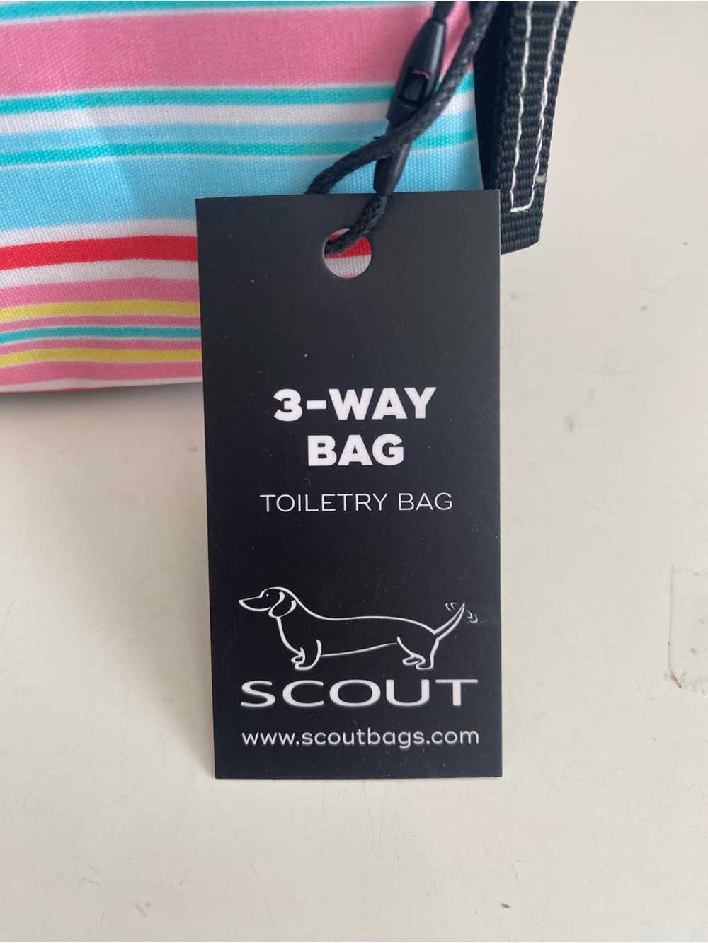 SCOUT Uptown Girl Tote Bag and Toiletry Makeup Bag NWT - Picture 4 of 14